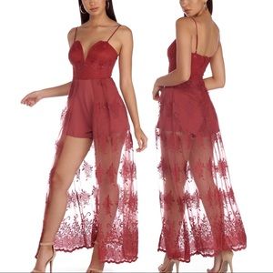 🚨—SOLD—🚨 Rustic Red Lace Embroidered Romper Maxi